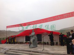 兰州卧龙岗“军魂园”中，，，，，千人聚会祭英烈