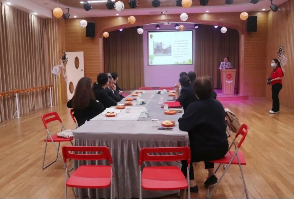 音教共融，，，，，，谱写新篇章